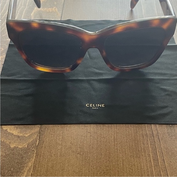 Celine Triomphe Sunglasses in Havana - Picture 3 of 7